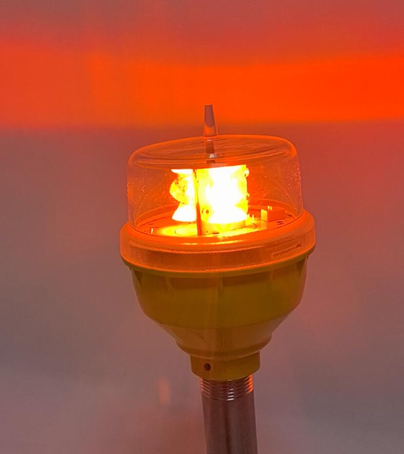FAA L810 Obstruction Light